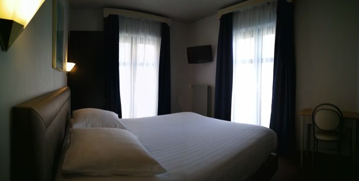 Hotel Le Chantecler Brussels Room photo